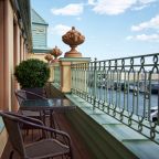 Двухместный (Студио с террасой | Вид на Неву), River Palace Hotel