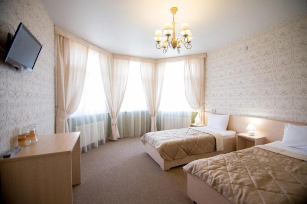 Трехместный (Трехместный стандартный номер с тремя односпальными кроватями) гостевого дома Ламберт, Волгоград