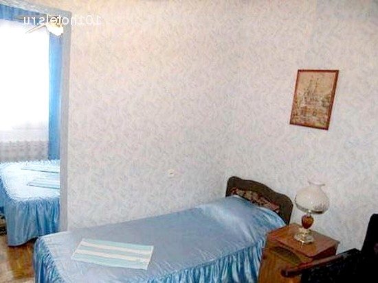 Трёхместный и более (3 этаж) гостевого дома Островок на Новороссийской, Анапа