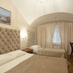 Трехместный (Комфорт без балкона), Отель Империал