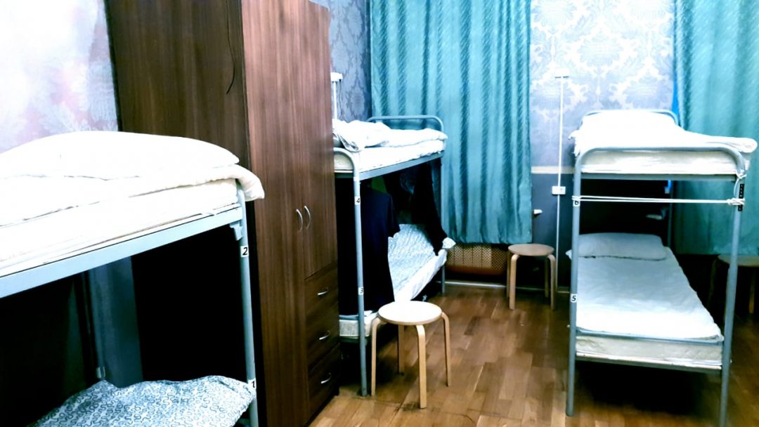 Десятиместный (Кровать в общем номере для мужчин и женщин с 10 кроватями) хостела Антре на Фонтанке, Санкт-Петербург