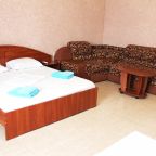 Четырехместный просторный номер с балконом