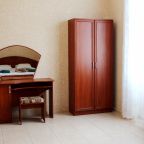 Просторный и светлый двухкомнатный номер с балконом