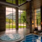 Панорамный бассейн, Forrest Terrace Hotel