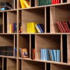 Настольные игры и/или пазлы, Forrest Terrace Hotel