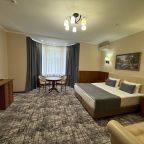 Полулюкс, Парк-Отель Заречный