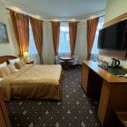 Полулюкс, Парк-Отель Заречный