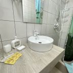Трёхместный и более (Трехместный номер), Пансионат Азария