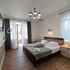 Четырехместный (Номер 4. Люкс с балконом), Гостевой дом Сота