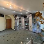 Трехместный (Номер 8. Боинг.), Гостиница Сота