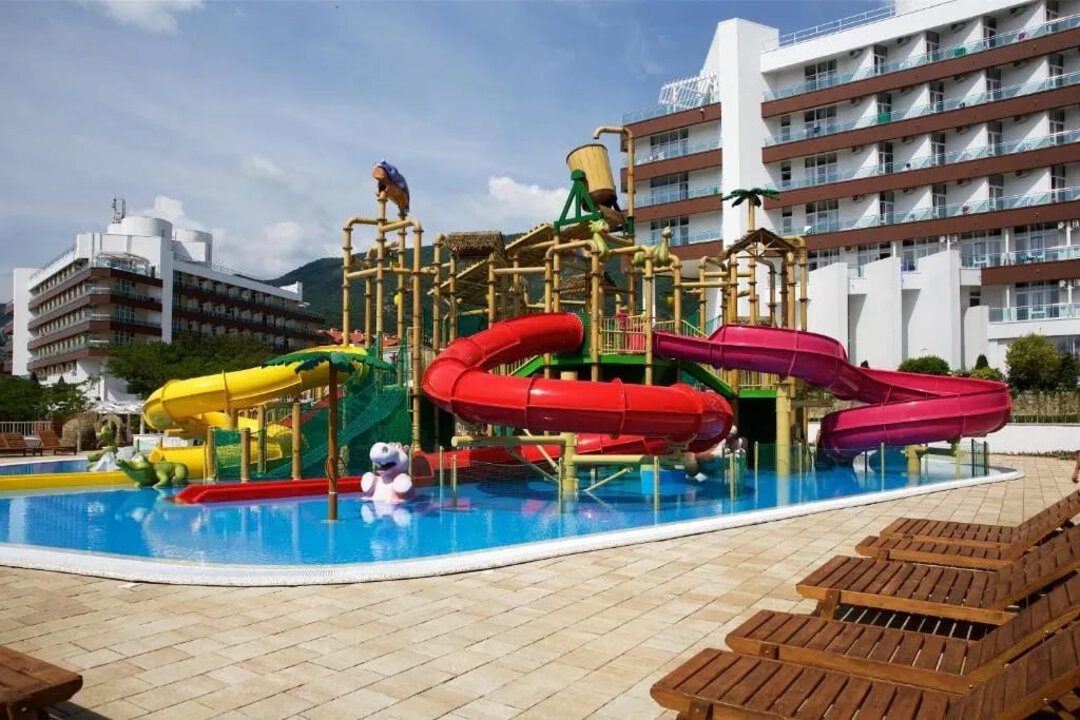 Аквапарк, Отель Alean Family Resort & SPA Biarritz 4*