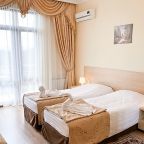 Двухместный (Стандарт с раздельными кроватями), Отель Плаза
