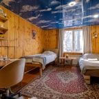 Трехместный (С душем и туалетом), Гостевой дом Алтайские дачи