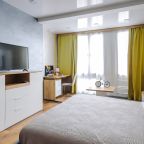 Апартаменты (Aspen Wood Apartment 10 этаж в 7 корпусе), Апарт-отель LALAPART