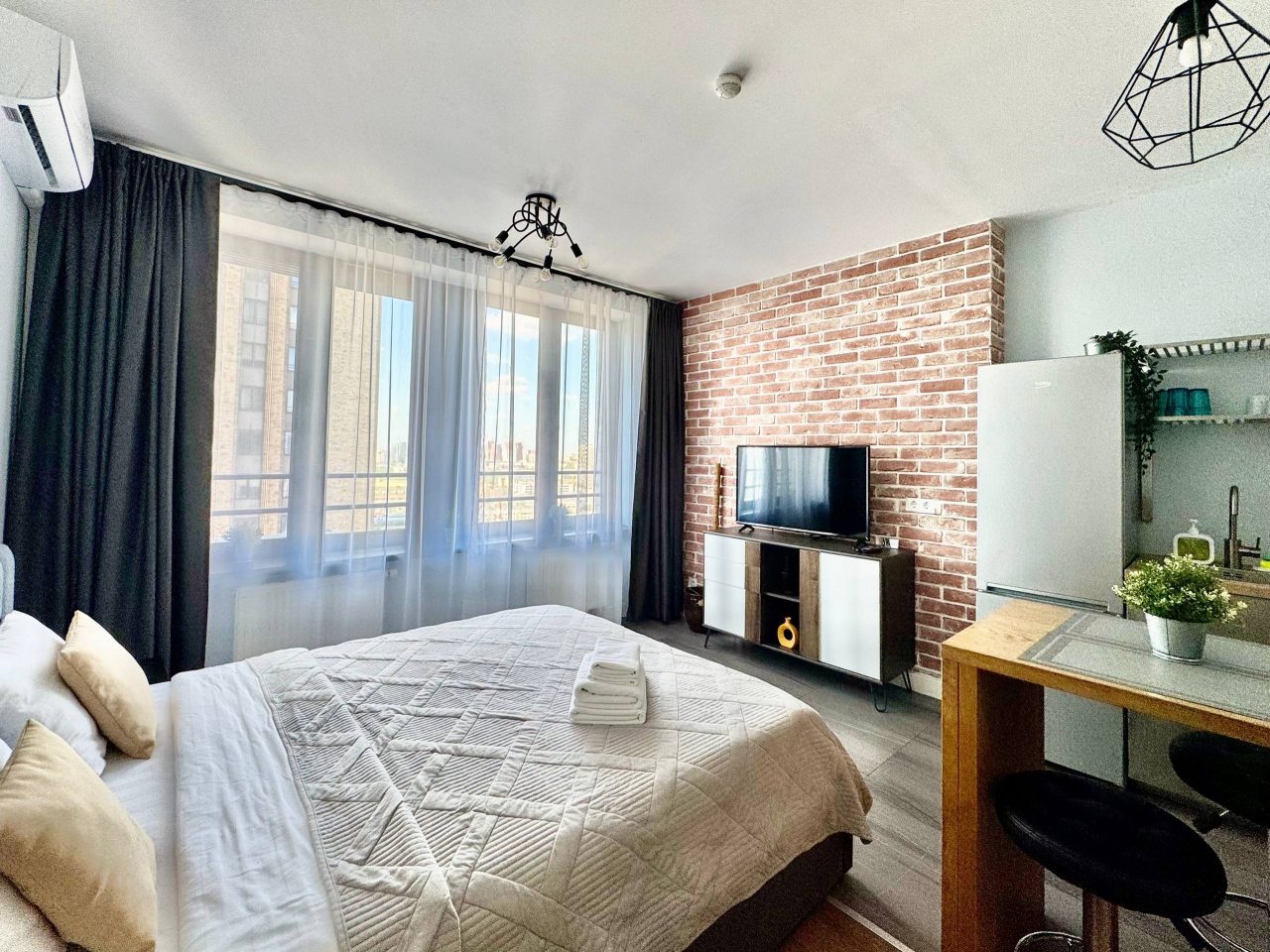 Апартаменты (Cozy Loft (Уютный Лофт) этаж 18 в 7 корпусе), Апартаменты LALAPART