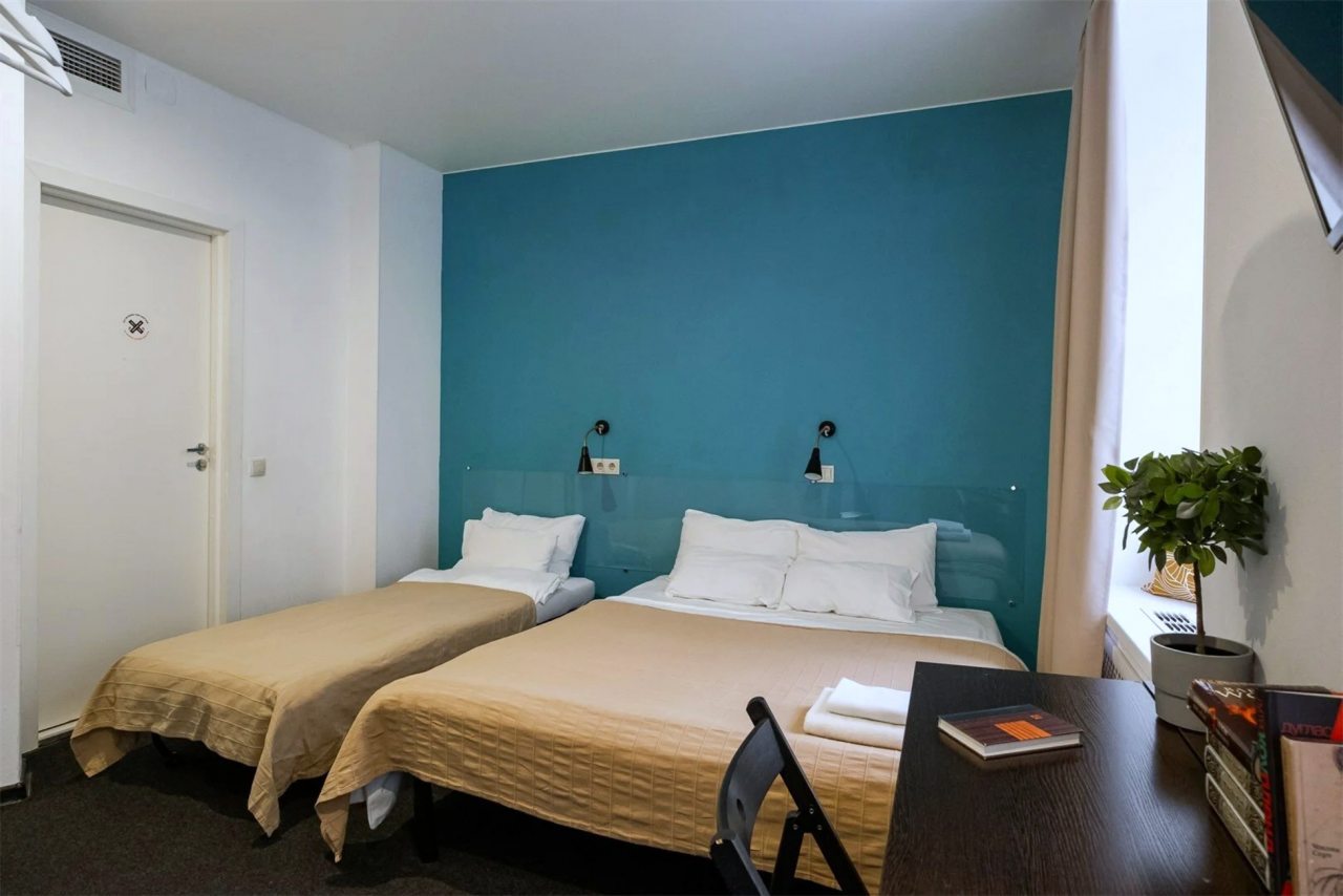 Трехместный (Комната Комфорт), Меблированные комнаты Казанская 43