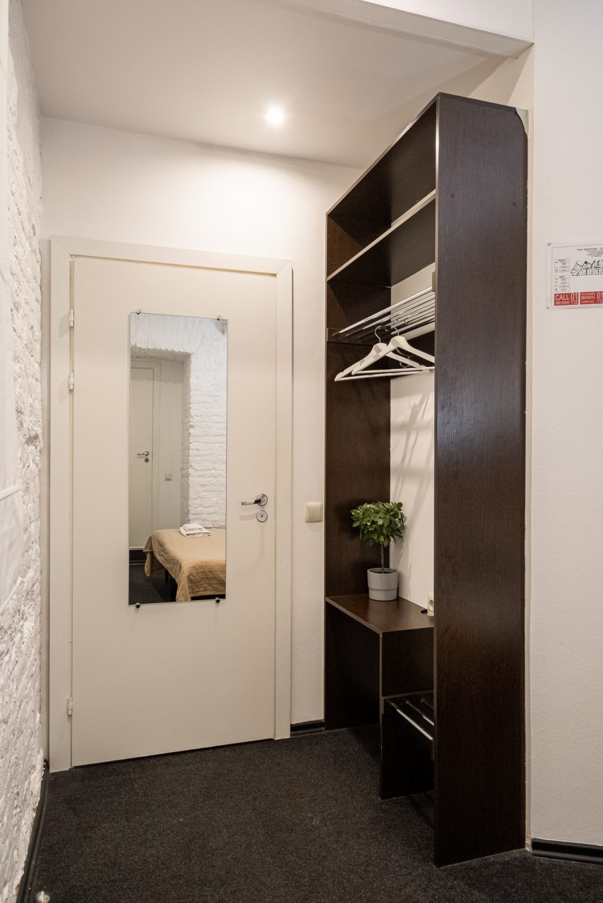 Двухместный (Комната Старндарт с двуспальной кроватью без окна), Меблированные комнаты Казанская 43