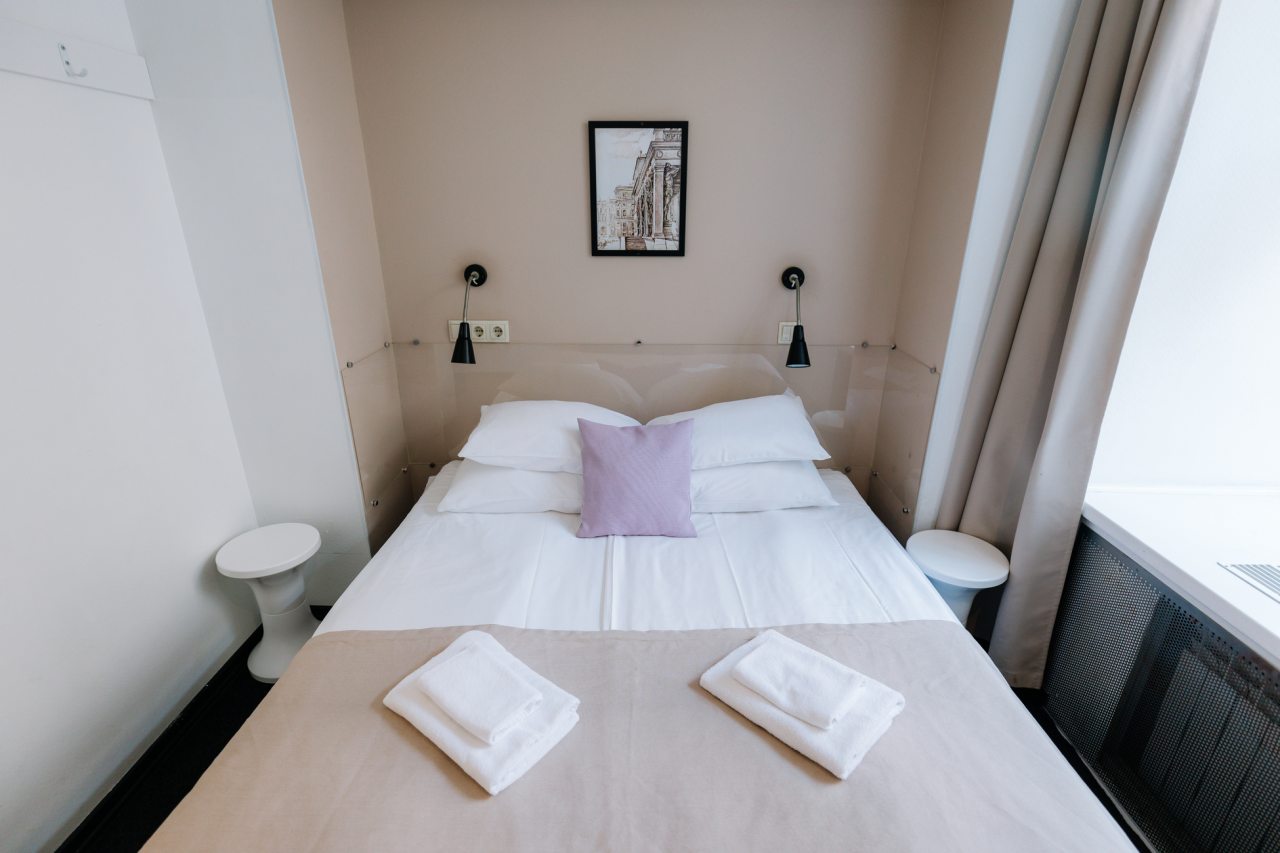 Двухместный (Комната Стандарт с двуспальной или двумя односпальными кроватями), Меблированные комнаты Казанская 43