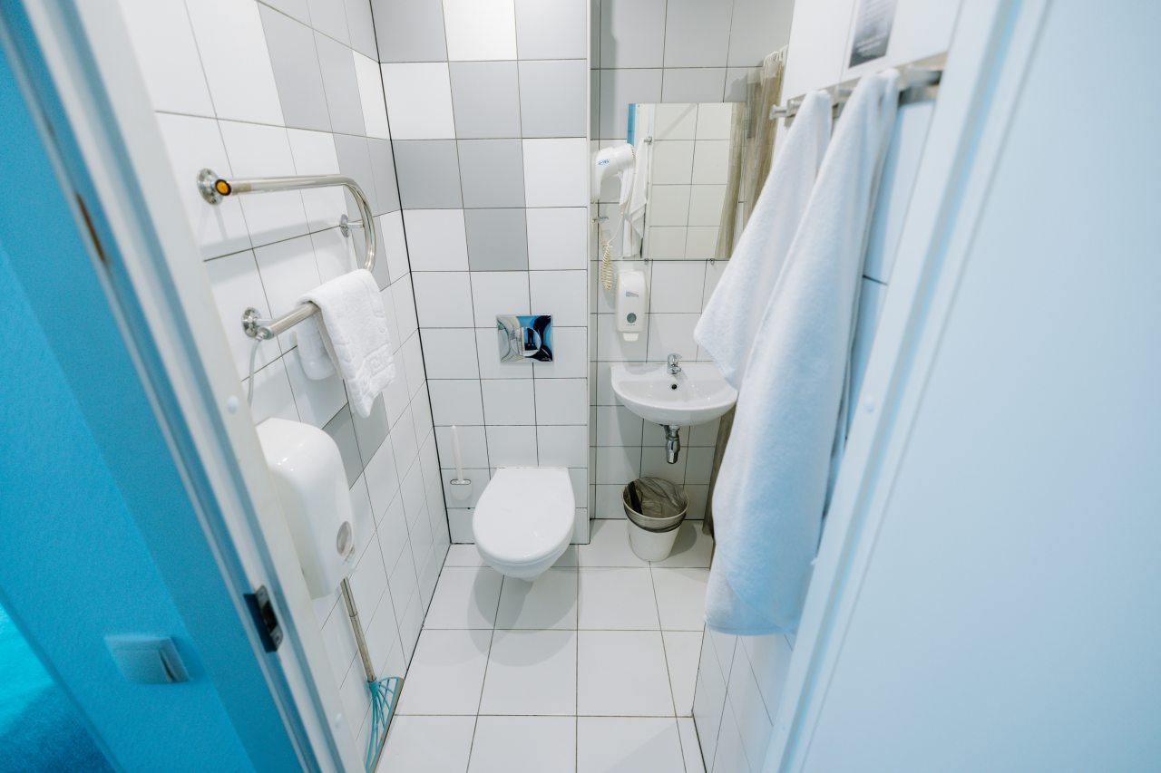 Двухместный (Комната Стандарт с двуспальной или двумя односпальными кроватями), Меблированные комнаты Казанская 43