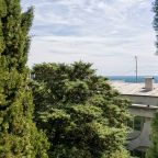 Полулюкс (Двухкомнатный (DELUXE 2) 2-х местный - 1, 2, 3, 4 этаж), Отель 1001 Ночь