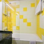 Люкс (Двухкомнатный (SUITE 2) 6-ти местный - 3, 4 этаж), Отель 1001 Ночь