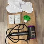 Чайник, гигиенические наборы и средства по уходу за одеждой и обувью, Мини-отель Дарсити