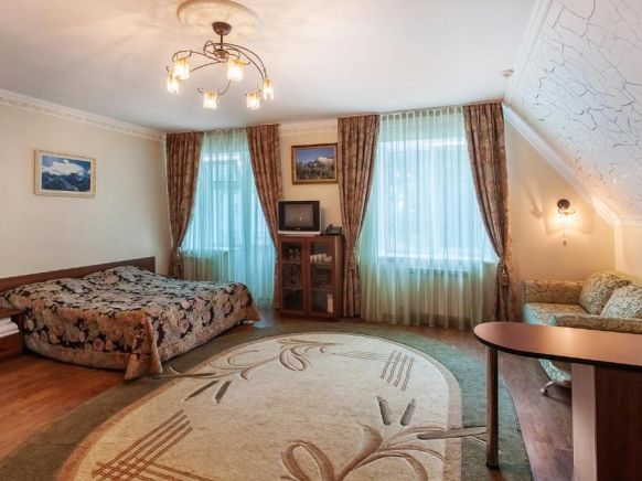 Фотография номера гостиницы Кристалл