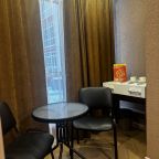 De Luxe (Трехместный номер), Гостиница Чемодан