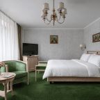 Студио (Студия 4*), Отель Теплеево Резорт