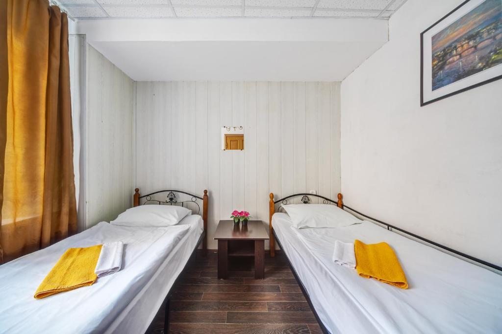 Двухместный (Двухместный номер с 2 отдельными кроватями) хостела Шаболовка-Отель, Москва