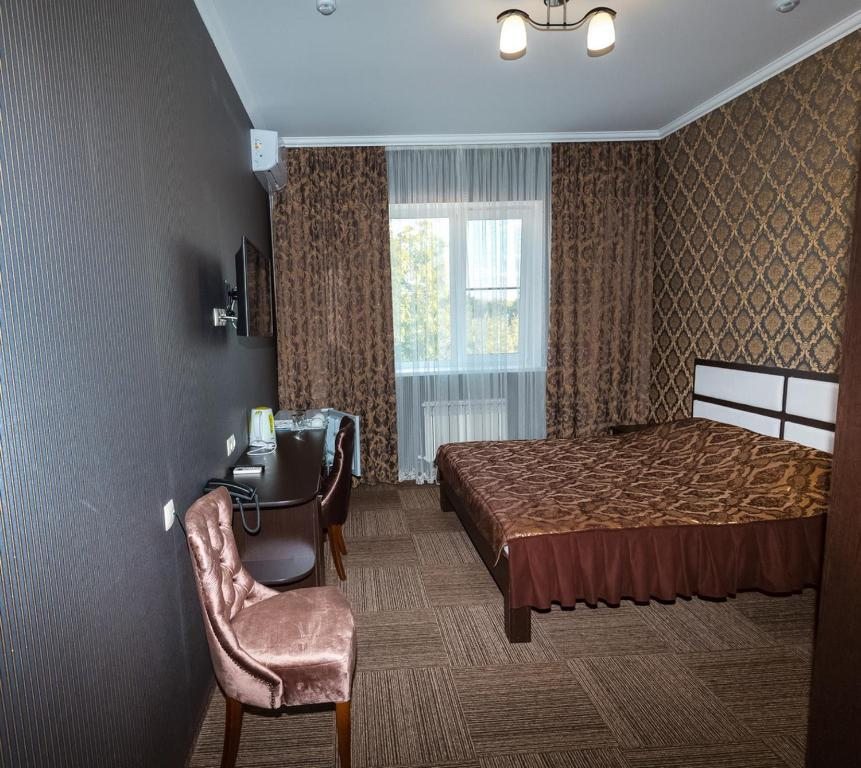 Двухместный (Двухместный номер Делюкс с 1 кроватью) отеля Зеленый мыс, Невинномысск