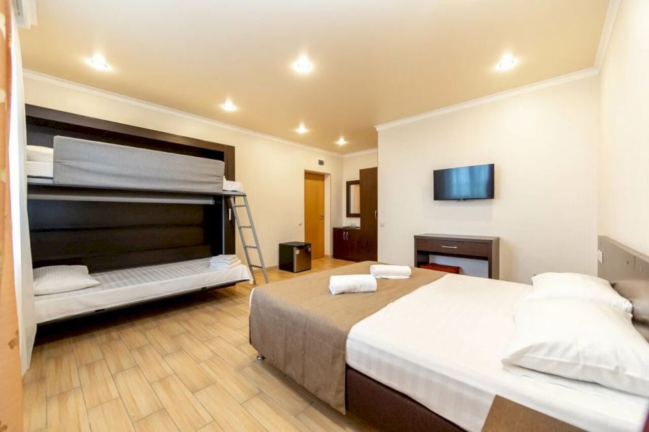 Четырехместный (Стандарт однокомнатный), Гостиница Пальма