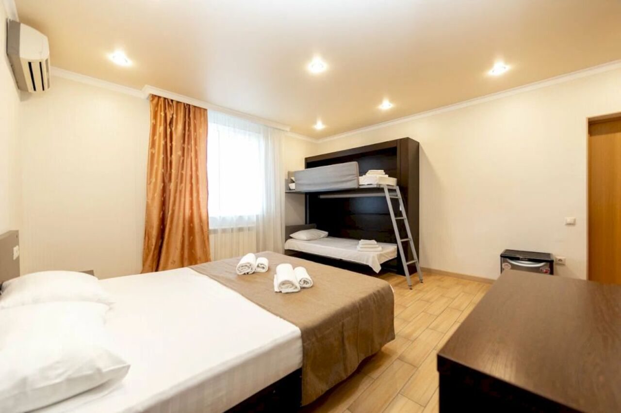 Четырехместный (Стандарт однокомнатный), Гостиница Пальма