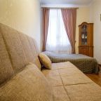 Трехместный и более номер (St. Petersburg Flat)