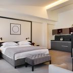 Люкс (Улучшенный с кухней), Отель Чингисхан