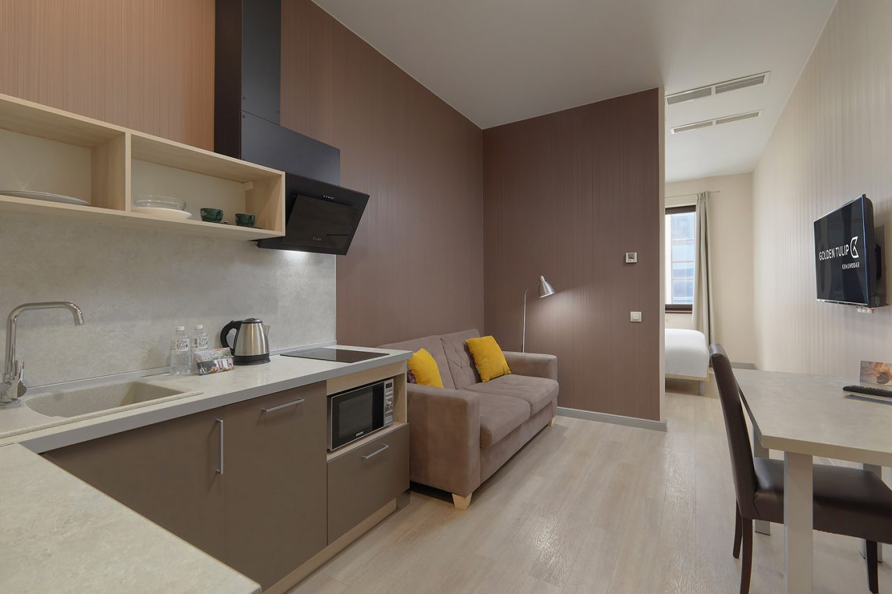 Апартаменты (Улучшенные с кроватью King size(160*200)), Гостиница Golden Tulip Krasnodar на Суворова