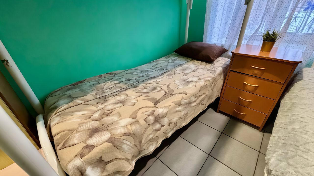 Шестнадцатиместный Мужской (Койко-место в мужском номере на 6 человек), Хостел NatoHostel