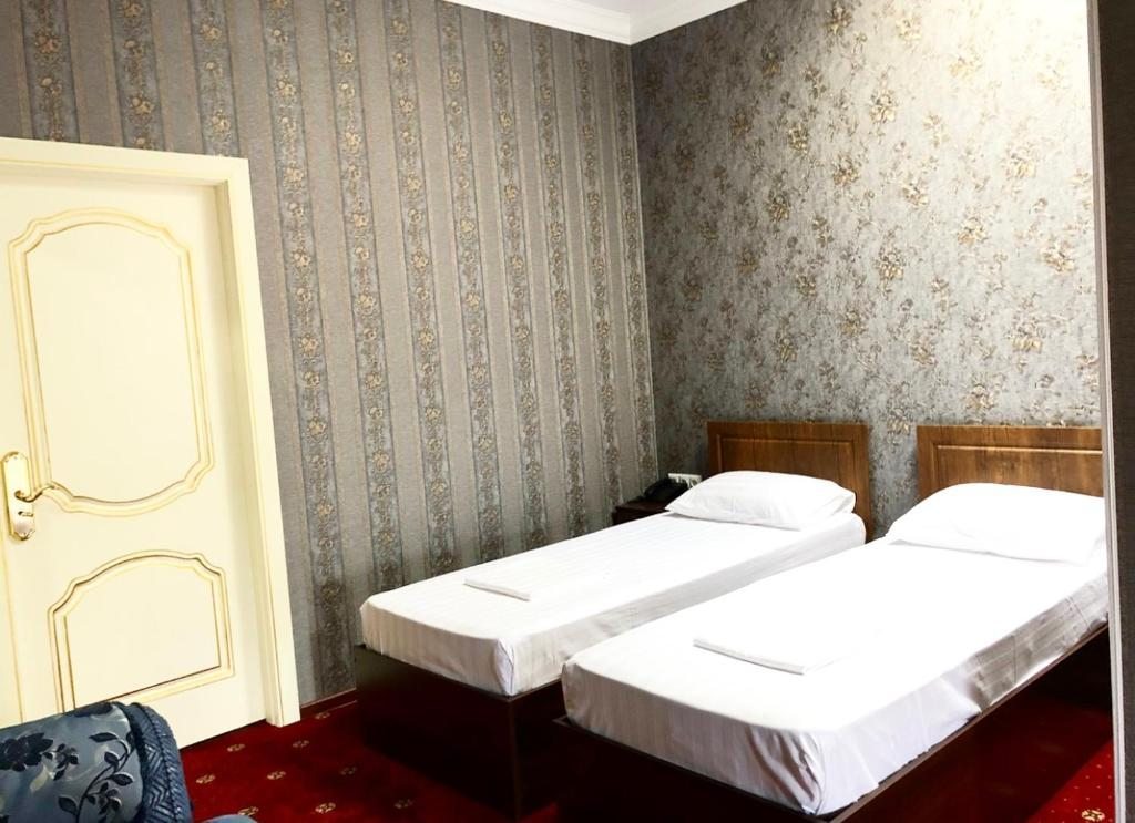 Двухместный (Стандартный двухместный номер с 2 отдельными кроватями) отеля Caesar Royal Palace, Ростов-на-Дону