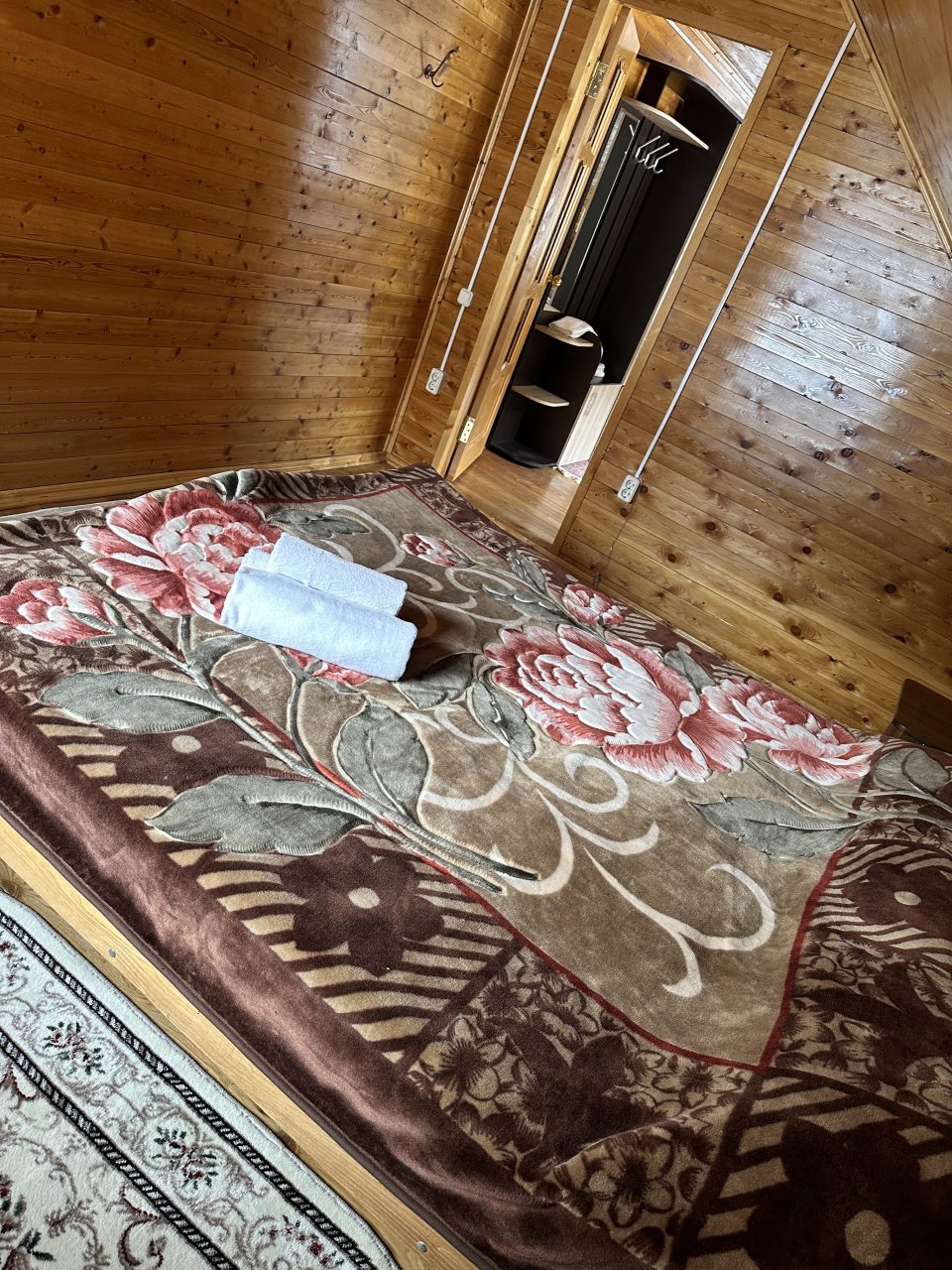 Полулюкс (5 номер), Гостевой дом У Заура
