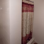 Восьмиместный (Спальное место на двухъярусной кровати в общем номере для мужчин и женщин), Хостел Blizzzko на Карла Маркса