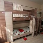 Восьмиместный Женский (Спальное место на двухъярусной кровати в общем номере), Хостел Blizzzko на Карла Маркса