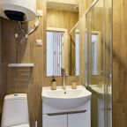 Апартаменты (Трёхместные с кондиционером, wifi, мини-кухня), Rush in aparts на Парижке