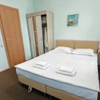 Полулюкс двухместный с дополнительным местом