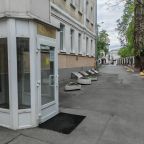 Вход