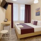 Двухместный (Стандарт двухместный улучшенный (Superior) с одной двуспальной кроватью), Отель Агиос на Курской