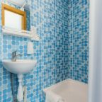 Двухместный (Стандарт двухместный улучшенный (Superior) с одной двуспальной кроватью), Отель Агиос на Курской