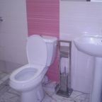 Трехместный (Трехместный номер с балконом), New Hotel