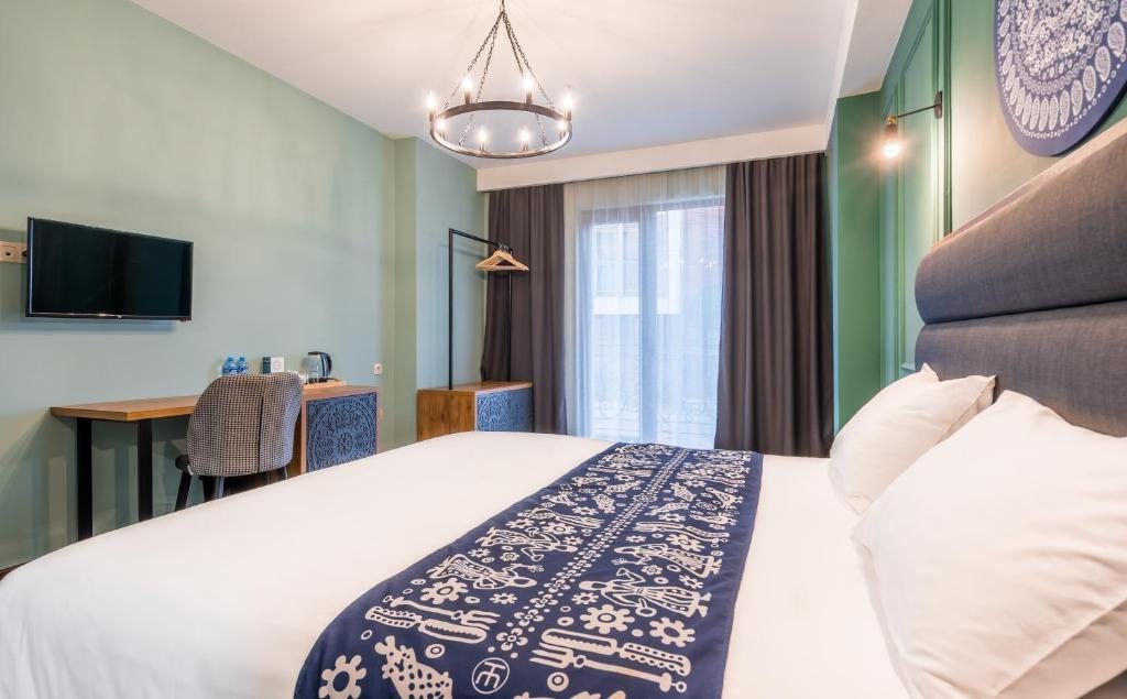 Двухместный (Улучшенный двухместный номер с 1 кроватью или 2 отдельными кроватями) отеля Matiane Boutique Hotel, Тбилиси