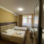 Двухместный (Двухместный номер с 2 отдельными кроватями и балконом), Hotel Genatsvale