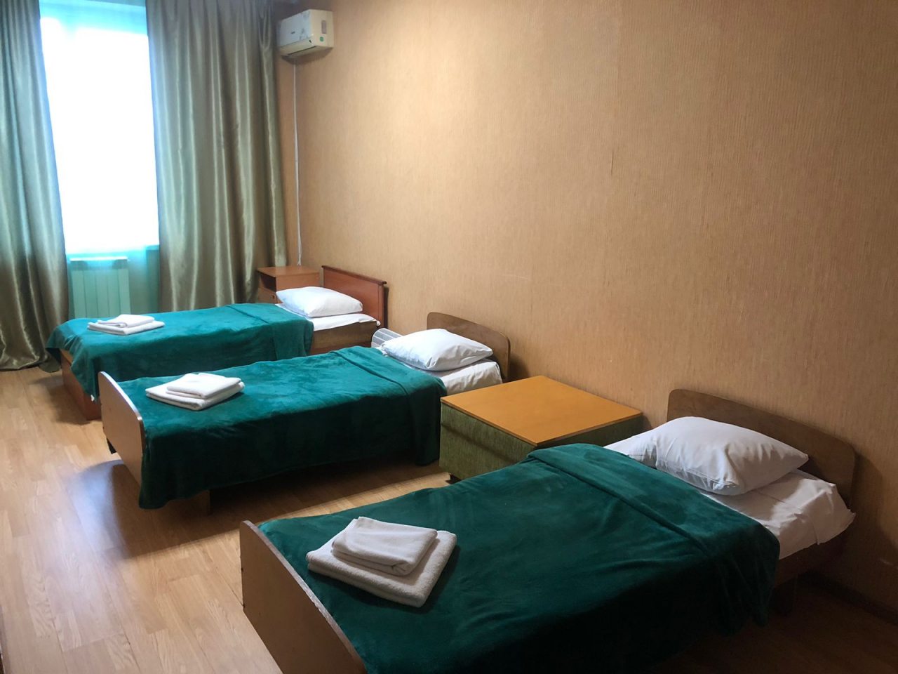 Шестиместный (Эконом 6-местный 2-х комнатный), SMART HOTEL Липецк